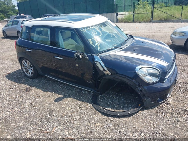 2015 MINI COUNTRYMAN WMWZC5C54FWP49096 Photo 0