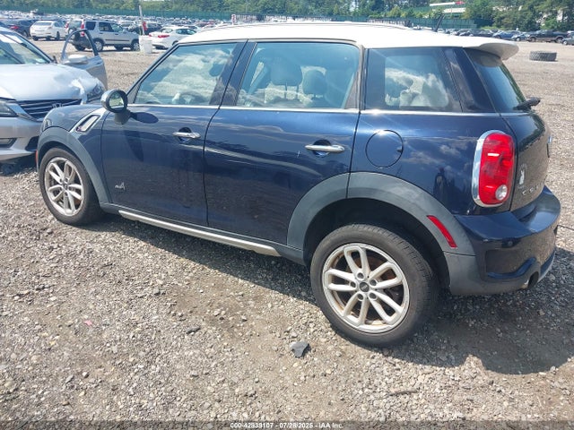 2015 MINI COUNTRYMAN WMWZC5C54FWP49096 Photo 2