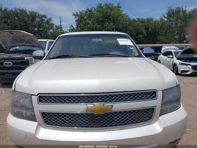 Продаж на аукціоні авто 2013 Chevrolet Suburban 1500 Ltz, vin: 1GNSCKE08DR335312, номер лоту: 42839183