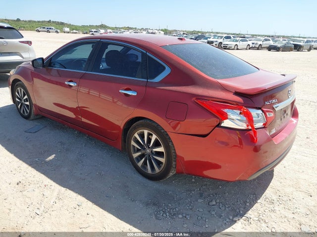 1N4AL3AP3GC127252 Nissan 2016