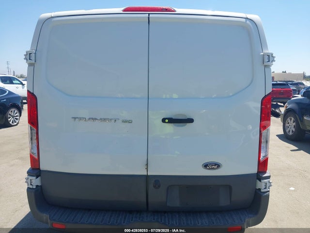 Ford Transit 2018 1FTYE1YM3JKA35185 Image 17