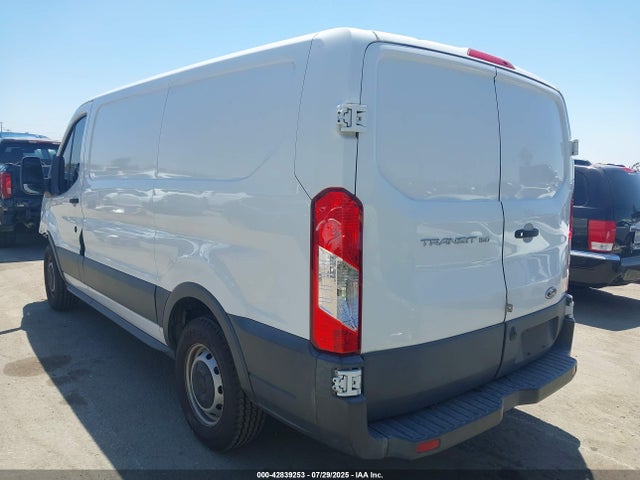 Ford Transit 2018 1FTYE1YM3JKA35185 Image 3