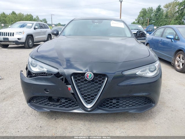 Alfa Romeo 2021 2021 ZARFANAN8M7640653 Image 13