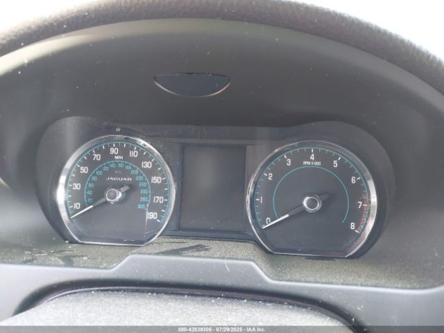 2015 JAGUAR XF SAJWA0F76F8U56804 Photo 6