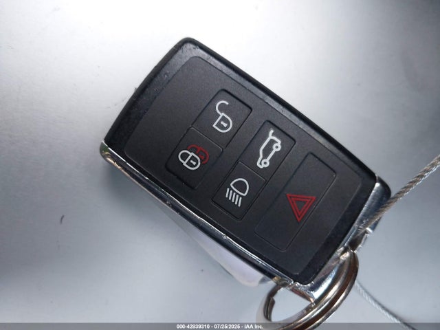 SALE27RU8N2079727 Land Rover aj120