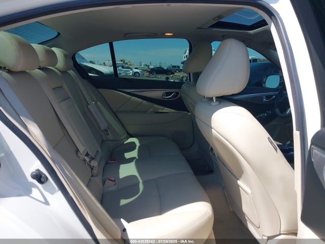 JN1EV7AR5HM833104 Infiniti 2017