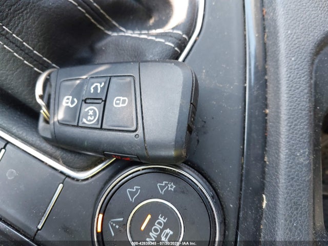 Volkswagen Tiguan 2022 3VV2B7AX8NM134364 Image 11