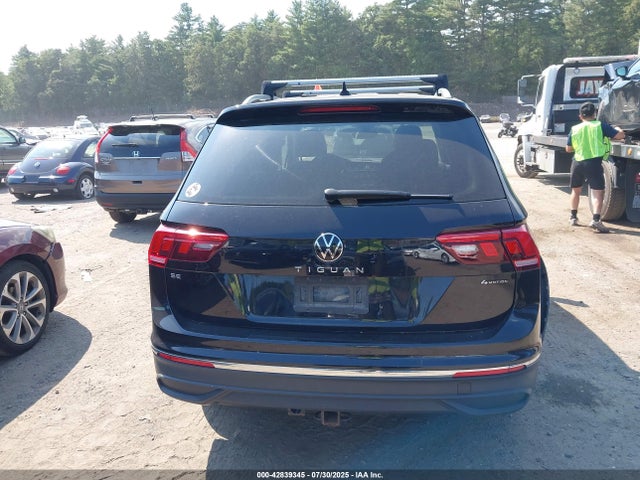 Volkswagen Tiguan 2022 3VV2B7AX8NM134364 Image 16