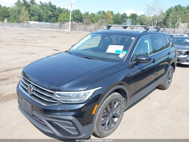 Volkswagen Tiguan 2022 3VV2B7AX8NM134364 Image 2