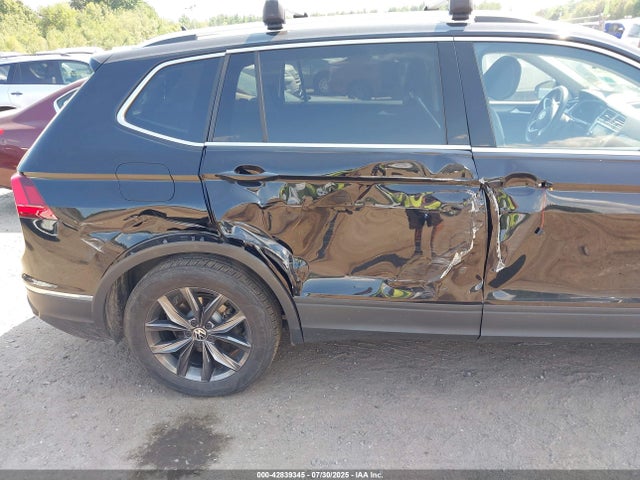 Volkswagen Tiguan 2022 3VV2B7AX8NM134364 Image 6