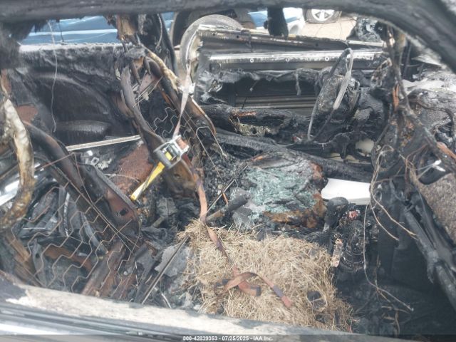 2010 MINI COOPER WMWMF3C56ATZ65239 Photo 4