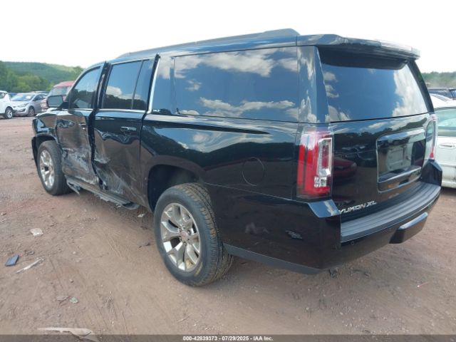 2016 GMC YUKON XL 1GKS1GKCXGR225574 Photo 2