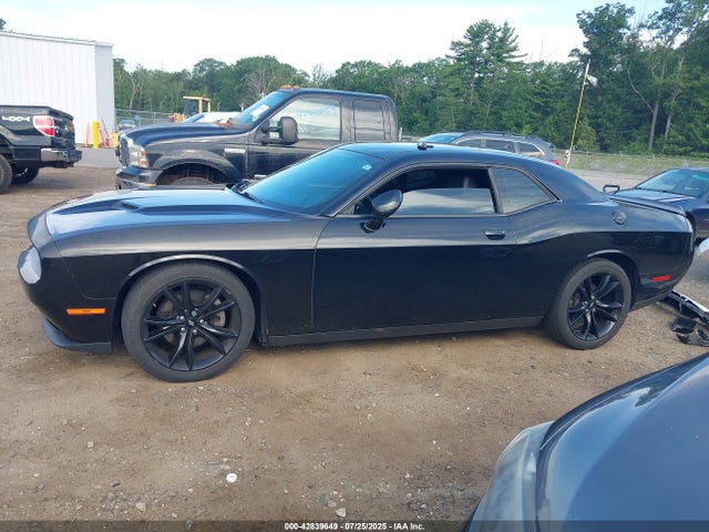 Dodge Challenger 2018 2C3CDZAG5JH287502 Image 15