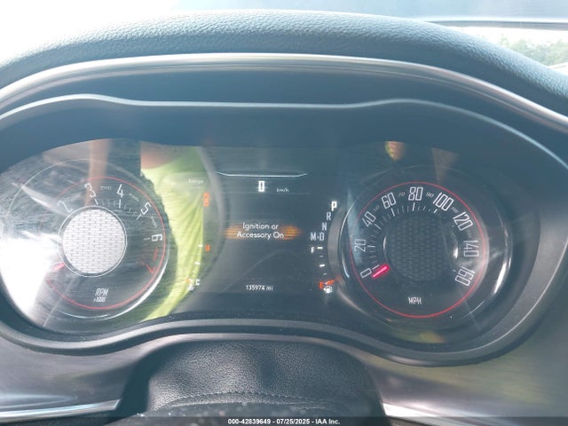 Dodge Challenger 2018 2C3CDZAG5JH287502 Image 7