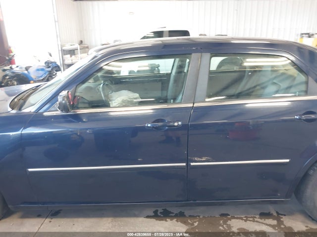 Продажа на аукционе авто 2006 Chrysler 300 Touring, vin: 2C3KA53G66H465807, номер лота: 42839655