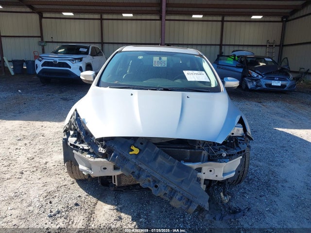Ford Focus 2016 1FADP3K29GL333034 Image 12
