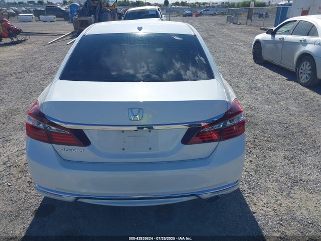 1HGCR2F83GA001760 Honda k24w1