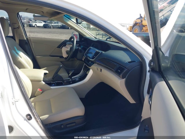 1HGCR2F83GA001760 Honda k24w1
