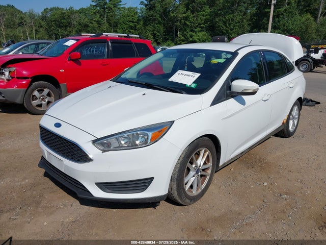 Ford 2016 2016 1FADP3F20GL375568 Image 2