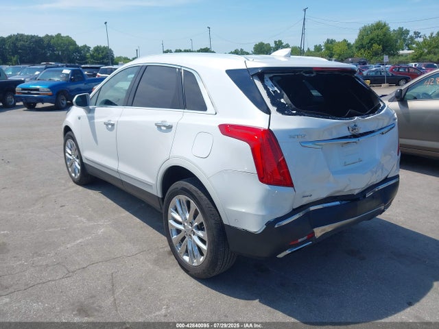 2019 CADILLAC XT5 1GYKNGRS5KZ138133 Photo 2