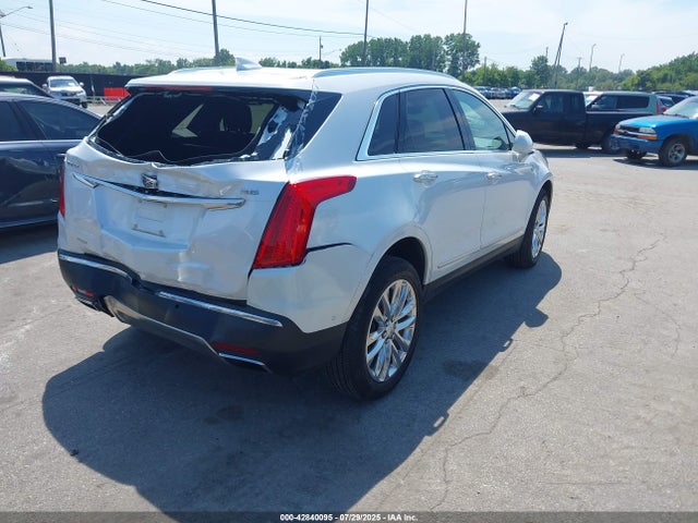 2019 CADILLAC XT5 1GYKNGRS5KZ138133 Photo 3
