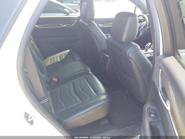 2019 CADILLAC XT5 1GYKNGRS5KZ138133 Photo 7