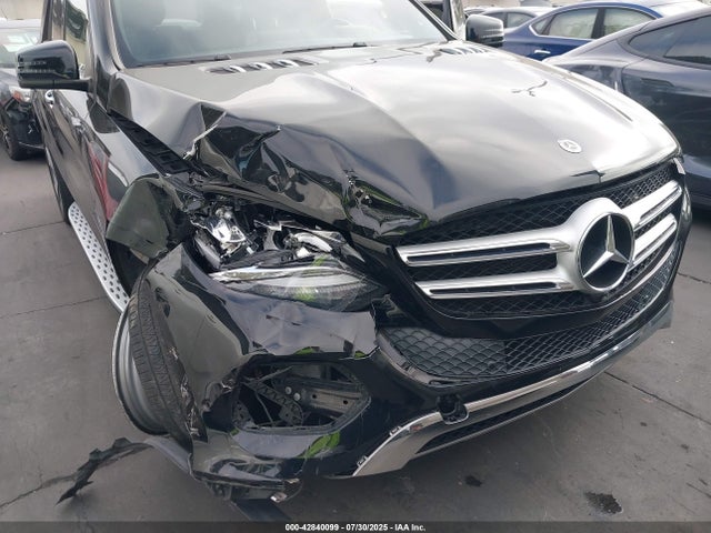 4JGDA5JB1JB145321 Mercedes-Benz m276
