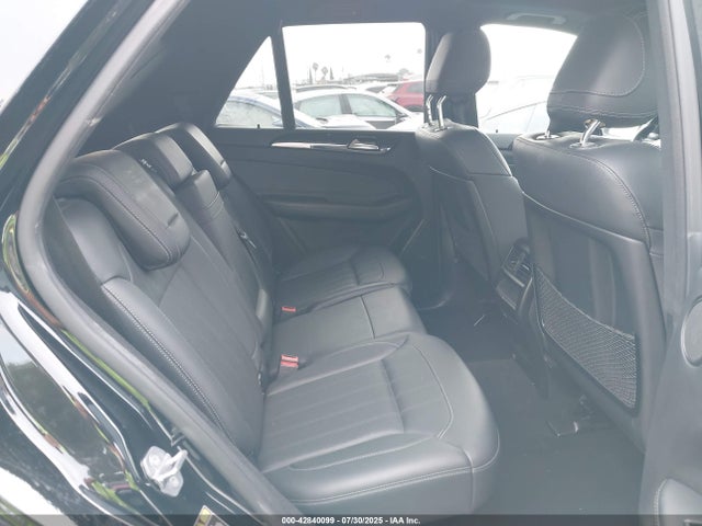 4JGDA5JB1JB145321 Mercedes-Benz m276