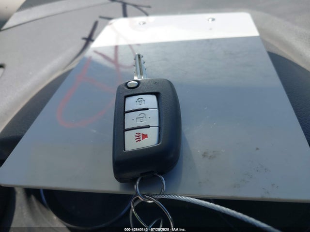 KNMAT2MT6JP528176 Nissan 2018