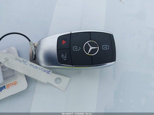 W1N4N4HB5SJ710324 Mercedes-Benz m260