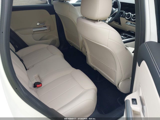 W1N4N4HB5SJ710324 Mercedes-Benz m260