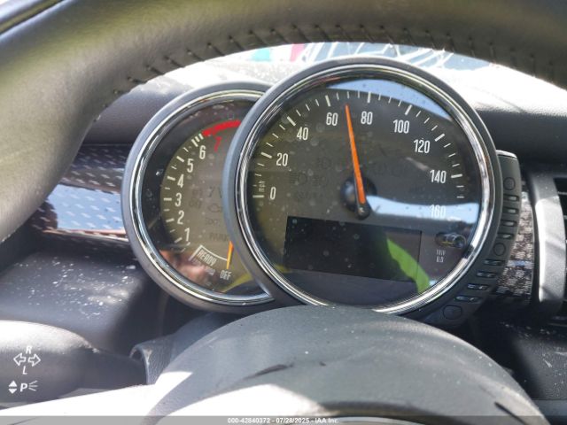 2017 MINI HARDTOP WMWXP7C38H2A46443 Photo 6