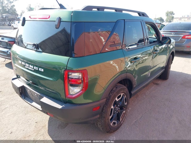 Ford Bronco Sport Outer Banks 2023 3FMCR9C65PRD82801 Image 4