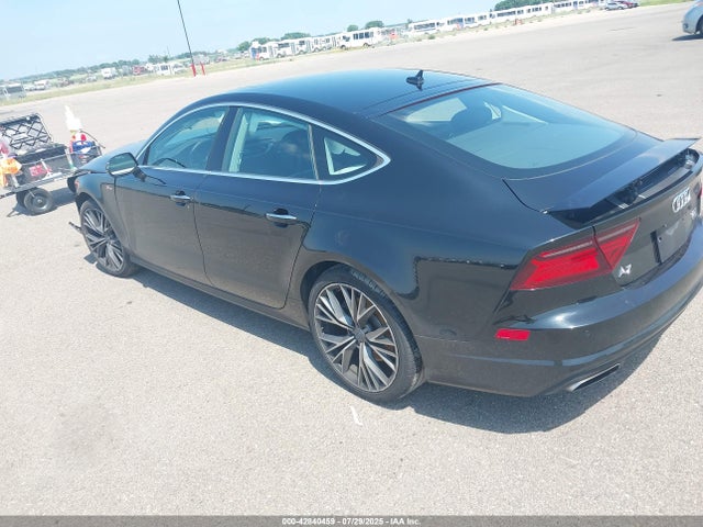 2016 AUDI A7 WAU2GAFC9GN043340 Photo 2