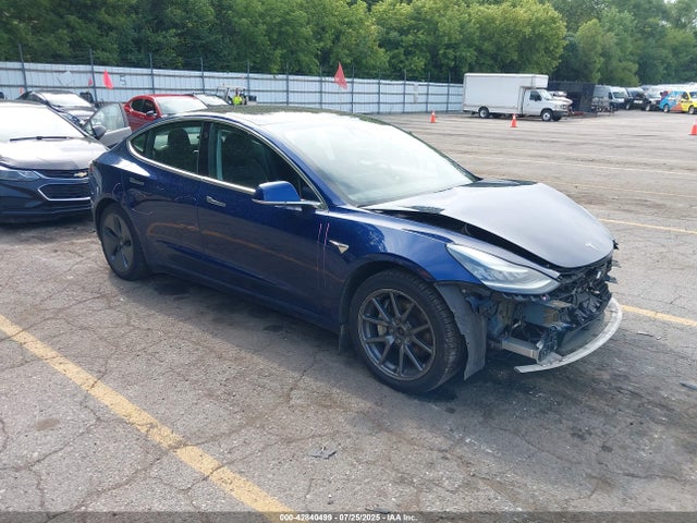 2019 TESLA MODEL 3 5YJ3E1EB2KF387539 Photo 0
