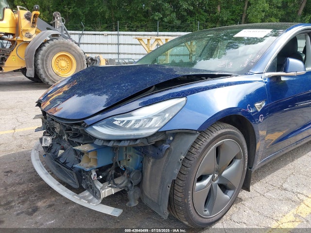 2019 TESLA MODEL 3 5YJ3E1EB2KF387539 Photo 5