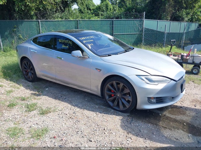 2016 TESLA MODEL S 5YJSA1E46GF156353 Photo 0