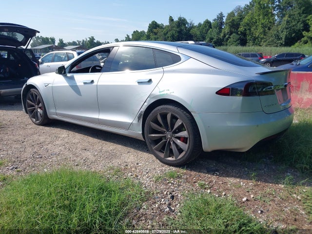 2016 TESLA MODEL S 5YJSA1E46GF156353 Photo 2