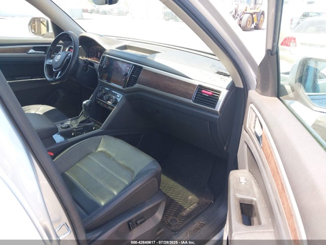 Volkswagen fsi 2019 1V2NR2CA0KC531369 Image 5
