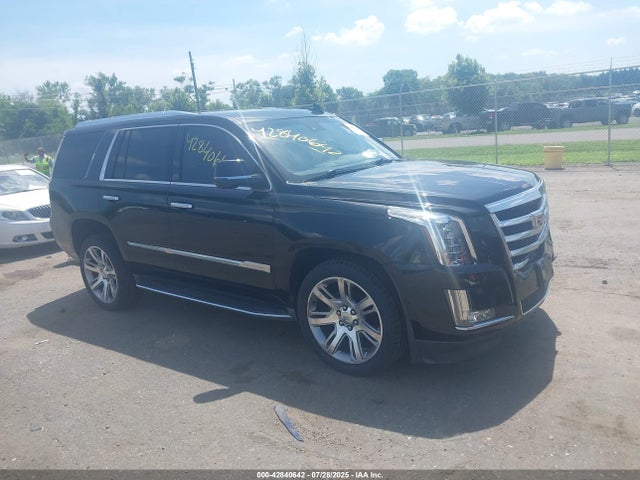 2016 CADILLAC ESCALADE 1GYS4BKJ9GR421830 Photo 0