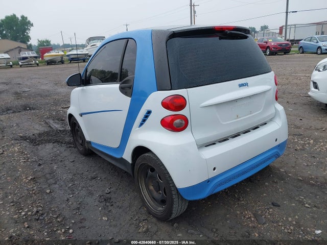 WMEEJ3BA8EK779896 Smart 2014