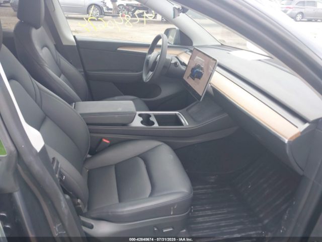 2023 TESLA MODEL Y 7SAYGDEE6PA182390 Photo 4