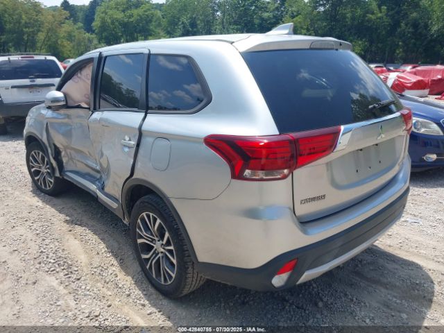 2018 MITSUBISHI OUTLANDER JA4AZ3A30JZ064907 Photo 2