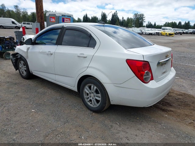 Chevrolet luw - e85 max 2016 1G1JD5SH2G4172857 Image 3