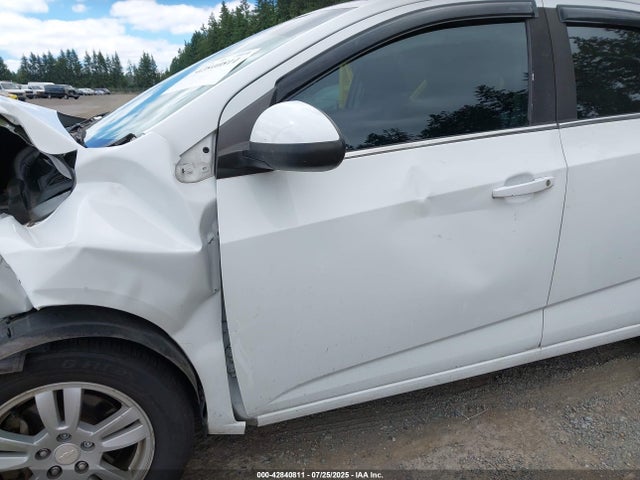 Chevrolet luw - e85 max 2016 1G1JD5SH2G4172857 Image 6