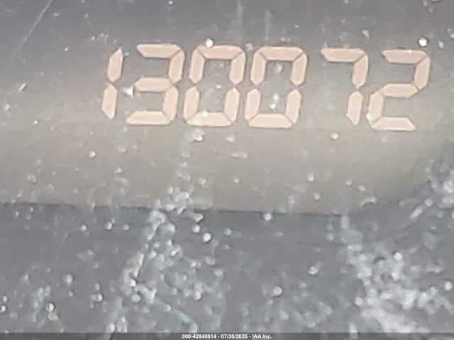 42840814 :رقم المزاد ، 19UUA5667YA007204 vin ، 2000 Acura Tl 3.2 مزاد بيع