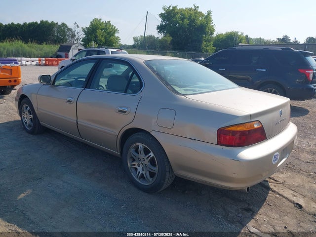 42840814 :رقم المزاد ، 19UUA5667YA007204 vin ، 2000 Acura Tl 3.2 مزاد بيع