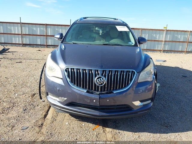 5GAKVBKD0EJ317592 Buick llt