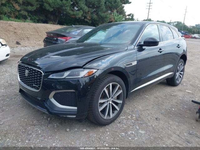 2025 JAGUAR F-PACE SADCT2EXXSA748908 Photo 1