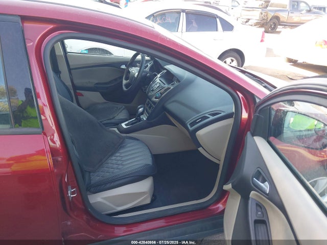 1FADP3K24EL452588 Ford 2014